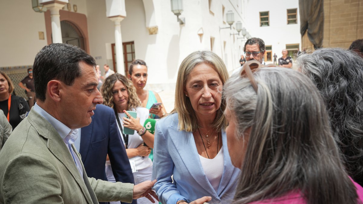 La Junta de Andalucía no escatima recursos para las afectadas por el cribado de cáncer de mama