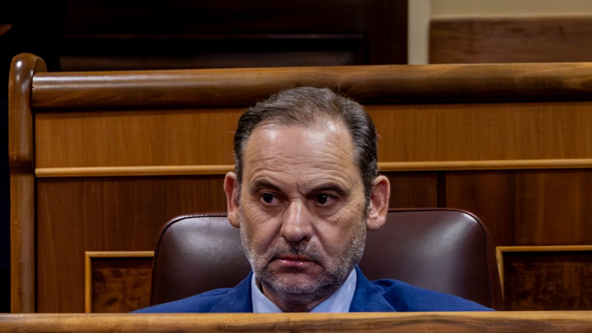La madame de Ábalos era 'Rosa Rumana' y le pagó el tren a las señoritas para ir al Parador de Teruel