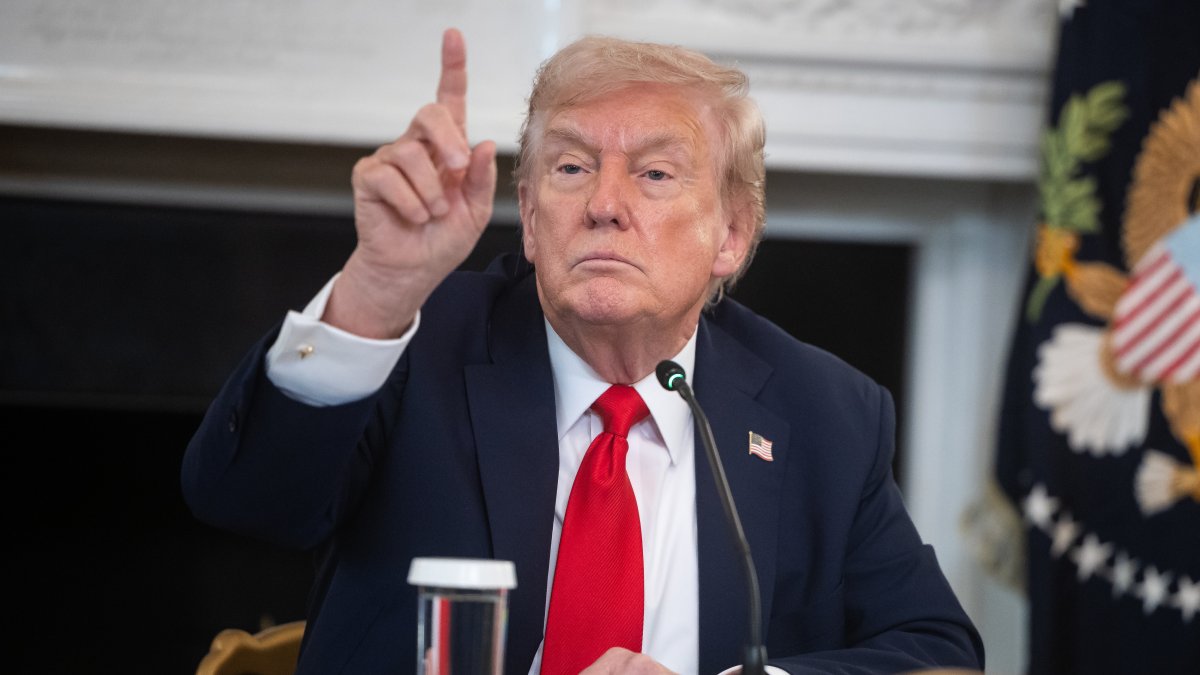 Trump suelta una bomba contra Sánchez por no cumplir con el 5% de gasto militar: "Quizás habría que echar a España de la OTAN"