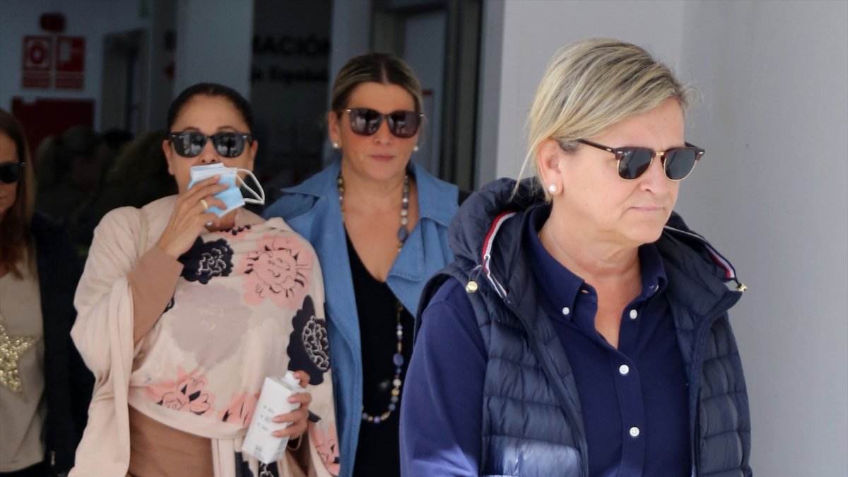 Isabel Pantoja da el palo letal de 5 millones de euros: caen Mediaset, Matamoros y su ex íntima Mariló