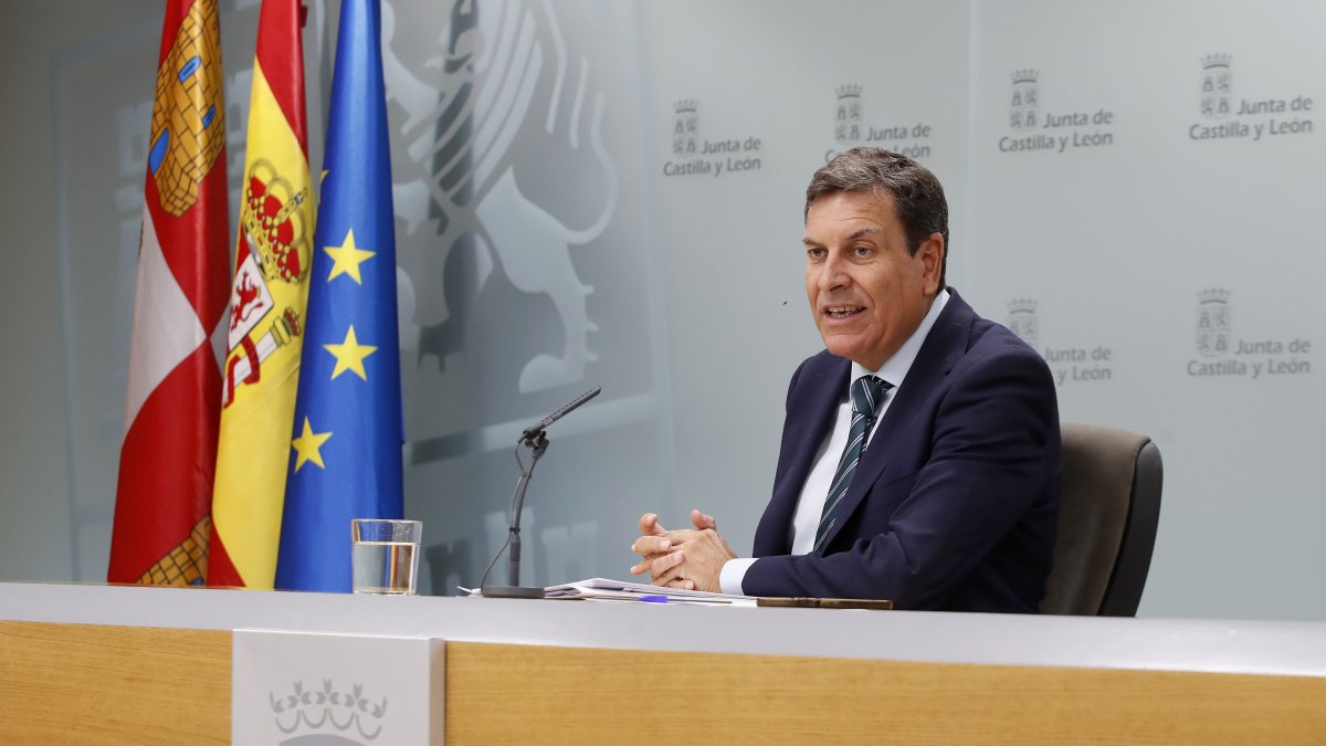La Junta aprueba un techo de gasto récord de 14.183 millones para 2026, con un crecimiento del PIB del 2,2%