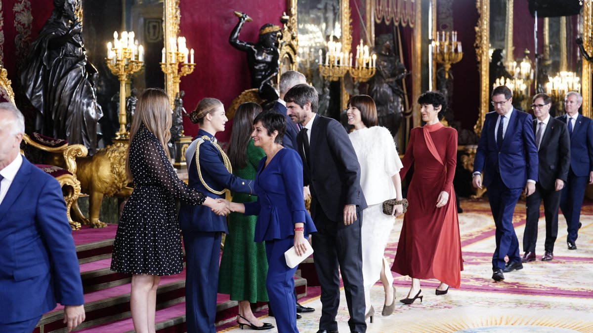 La esperpéntica felicitación del 12 de Octubre de Diana Morant: sin decir España y hablando de "emergencia climática"