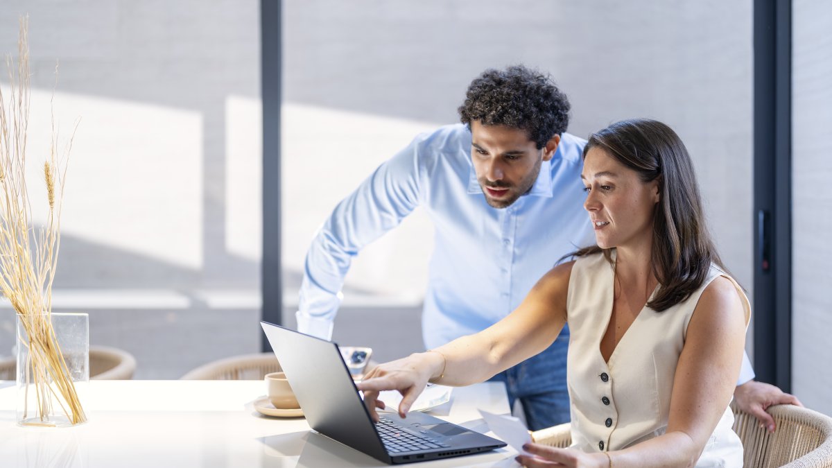 El nuevo registro horario será digital y con acceso remoto para los inspectores: Trabajo endurece el control a las empresas