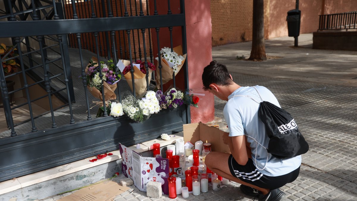 Educación lleva ante la Fiscalía el suicidio de una joven en Sevilla que denunció bullying: el centro no actuó