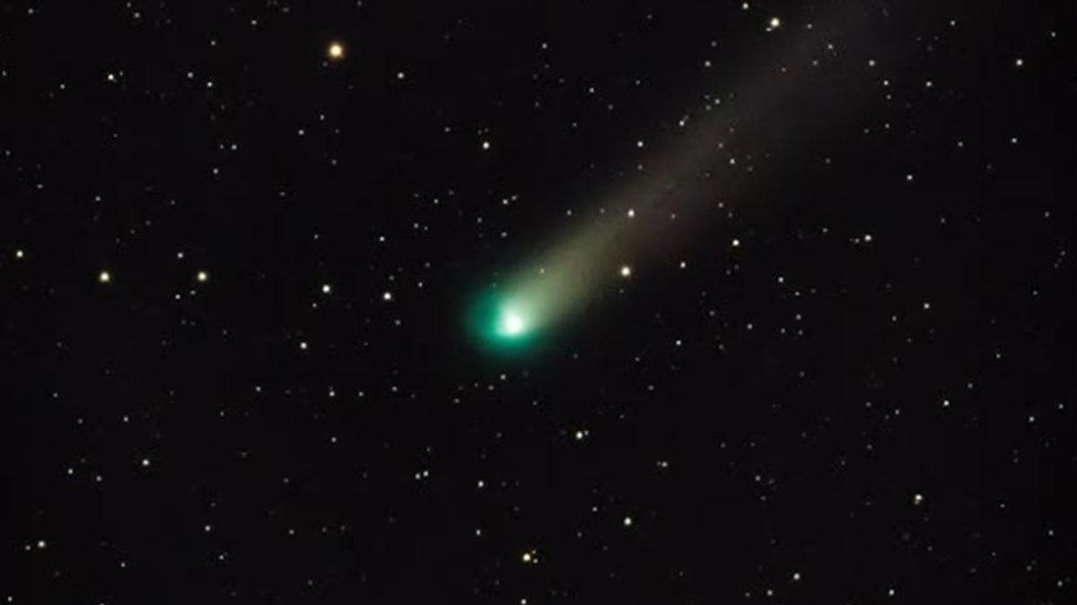 No te lo pierdas el cometa Lemmon, ya se ve a simple vista, (y así puedes encontrarlo)