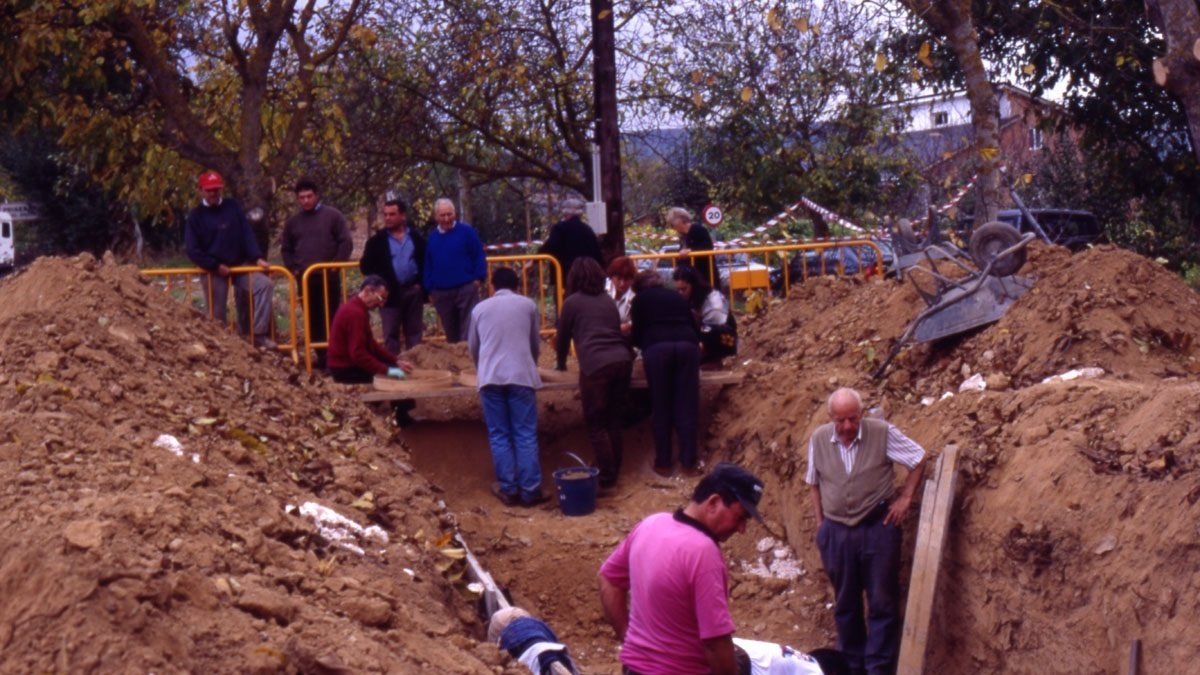El origen de la memoria: se cumplen 25 años de la primera exhumación científica de una fosa común en España
