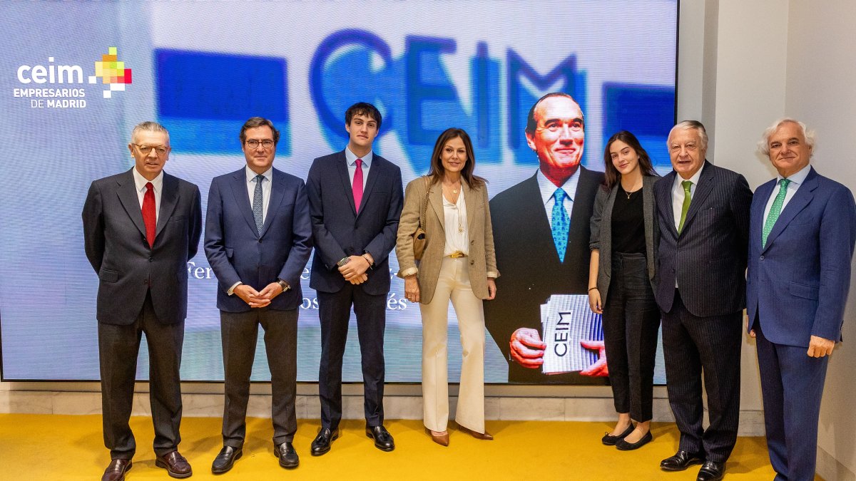 El empresario Fernández-Tapias, homenajeado por la patronal madrileña
