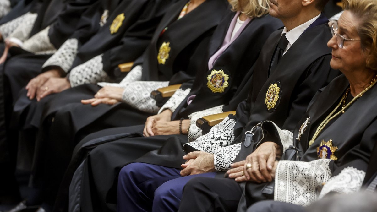 Varios jueces durante el acto de Apertura del Año Judicial 2024-2025, en la Ciudad de la Justicia de Valencia