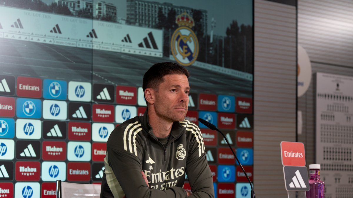 Xabi Alonso en rueda de prensa