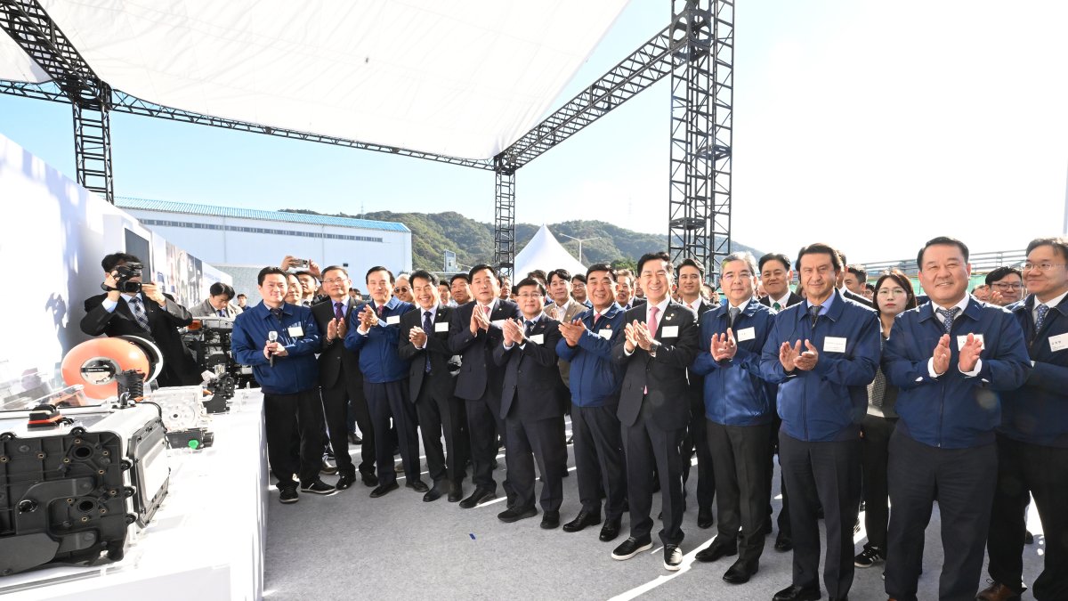Hyundai inicia la construcción de su planta de producción de pilas de combustible de hidrógeno en Corea.