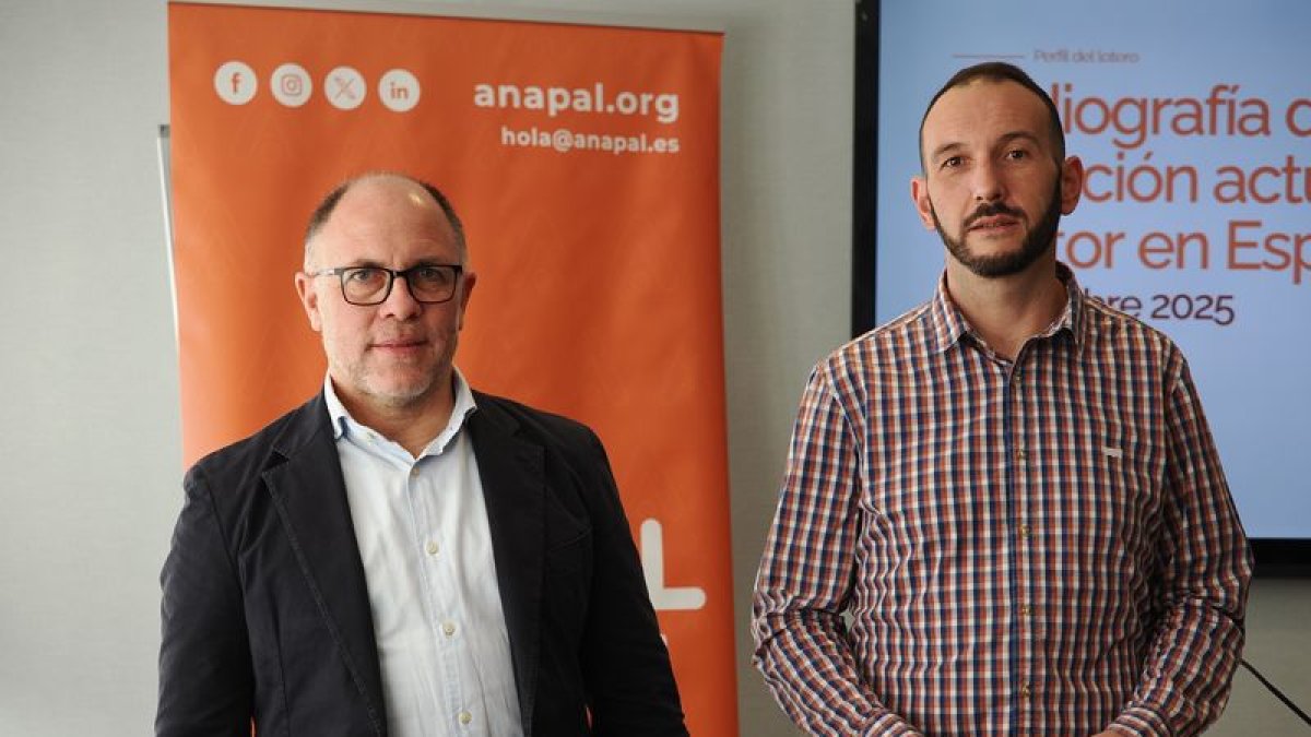 Borja Muñiz y Jorge Anta, representantes de los loteros de España que están para pocas bromas.