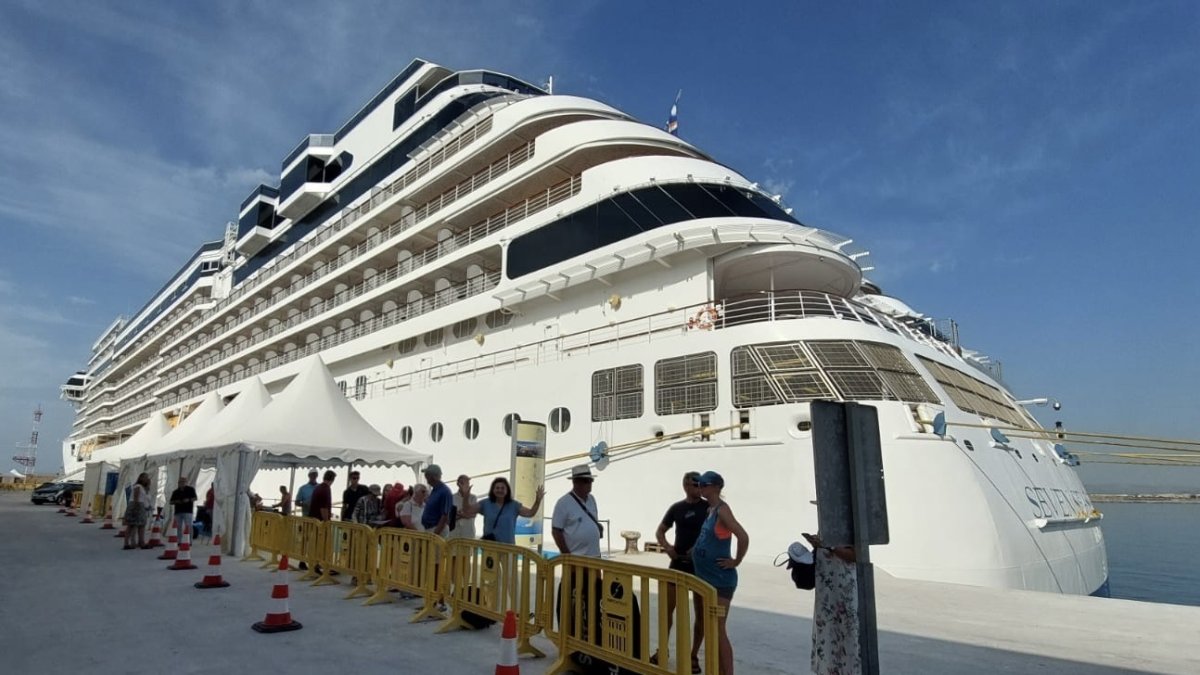 Crucero en el Puerto de Castelló