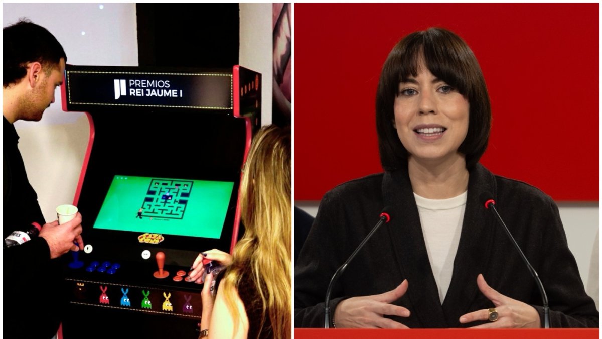 Maquina arcade de la Fundación Premios Jauem I, y la ministra de Ciencia, Diana Morant