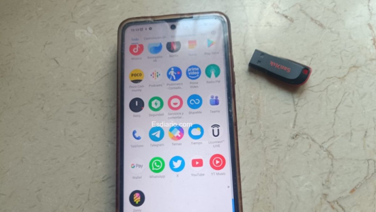 Transferir datos del móvil a un USB