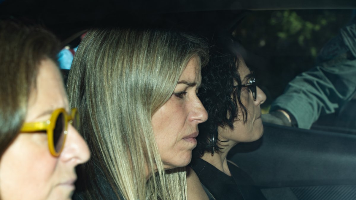 La periodista Maribel Vilaplana a su salida de los Juzgados de Catarroja, a 3 de noviembre de 2025, en Catarroja, Valencia