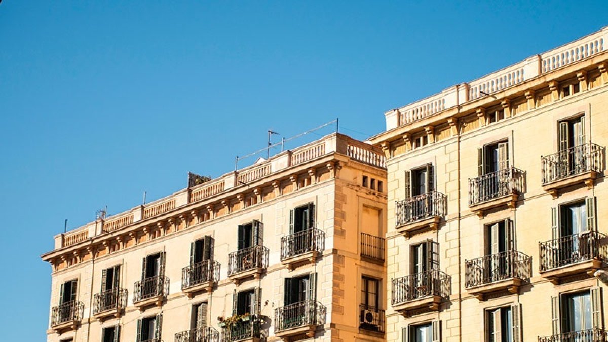 Edificio de viviendas en España.
REMITIDA / HANDOUT por UPC
25/11/2025