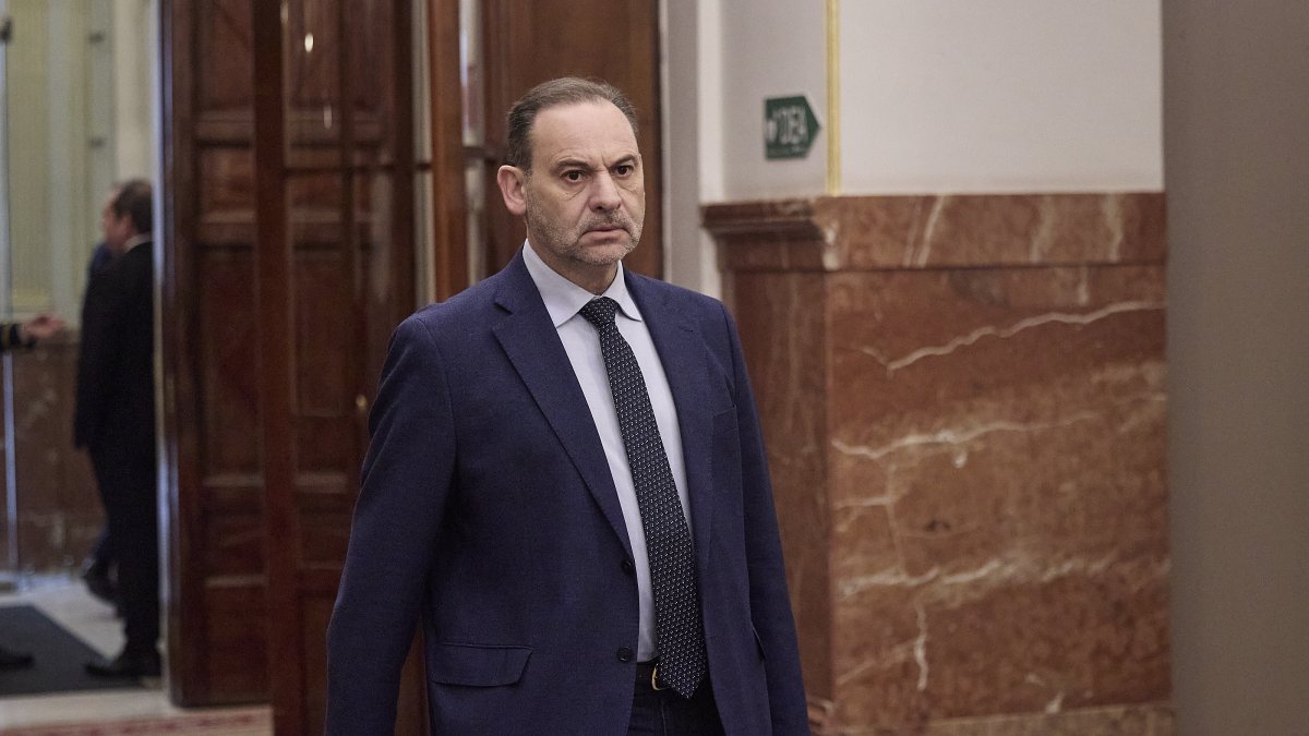 El exministro José Luis Ábalos a su llegada a una sesión plenaria en el Congreso