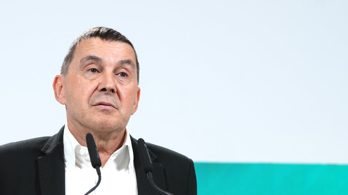 30/10/2023 Rueda de prensa del coordinador de general de EH Bildu, Arnaldo Otegi, para hablar de lo posible investidura del gobierno del estado. Foto José Ignacio Unanue