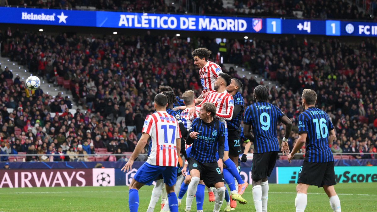 El Atlético de Madrid rompe la racha al Inter con un gol en el descuento de Gimenez