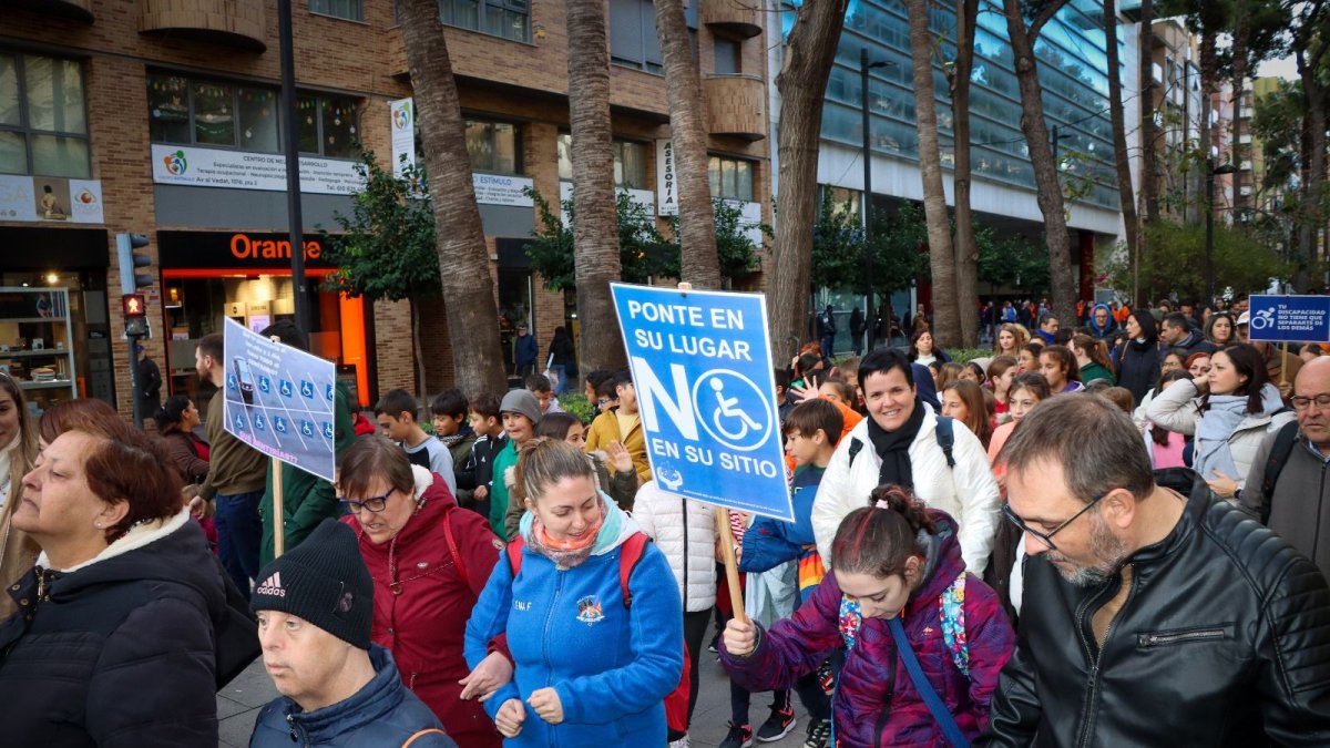 Marcha en el Día de las Personas con Discapacidad en Torrent el pasado año.