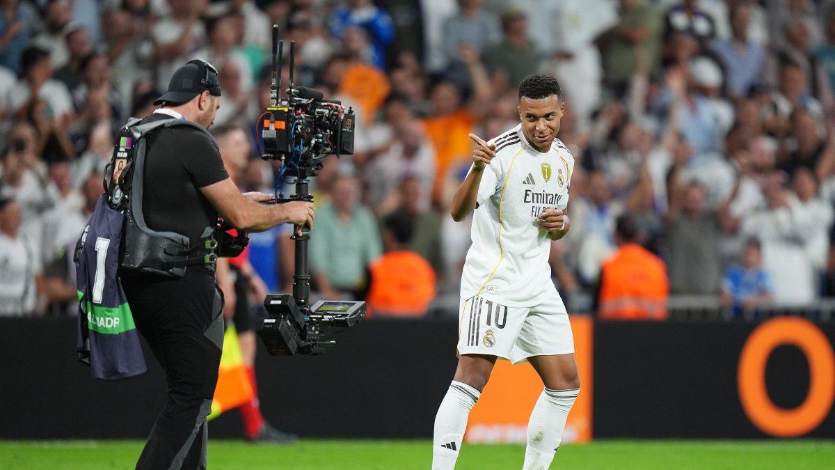 Nuevo acuerdo de LaLiga con Movistar y DAZN