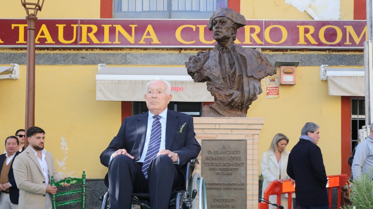 Curro Romero, en su homenaje en Camas.