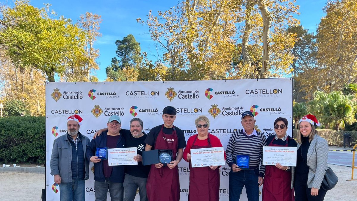 Premiados en el Concurso Internacional de Paella amb Pilotes de Nadal