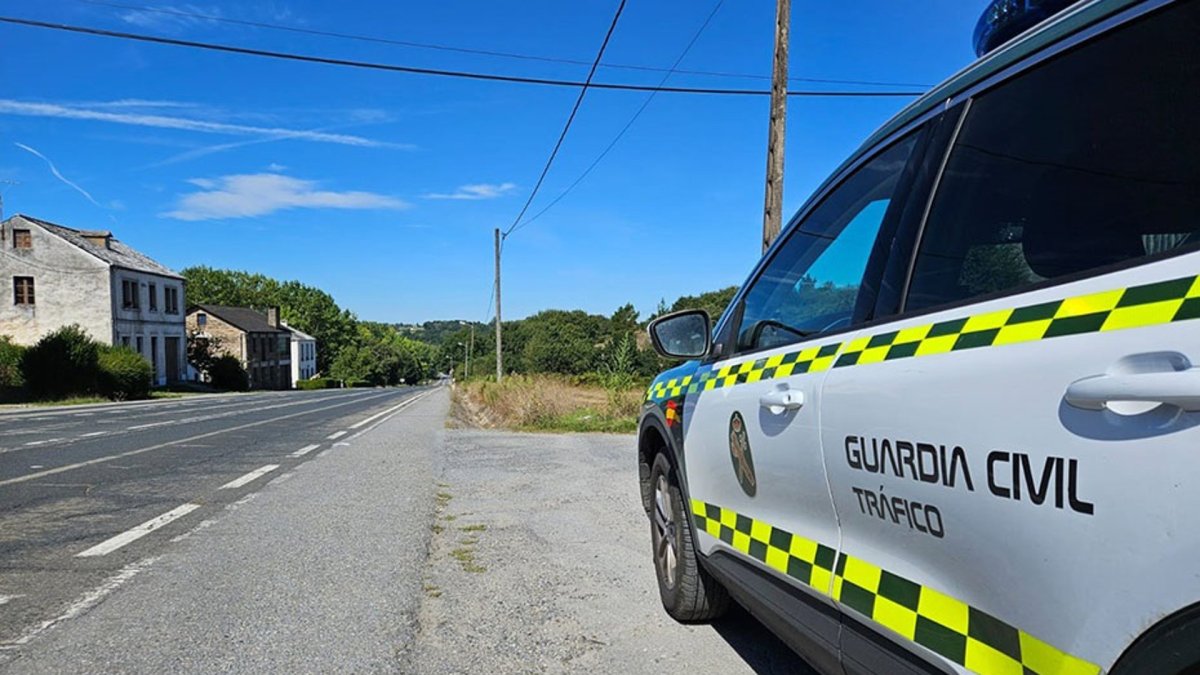 Coche de la Guardia Civil de Tráfico en Málaga. 