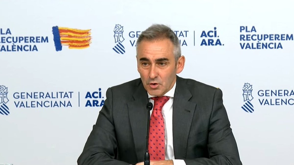 Miguel Barrachina, portavoz del Gobierno valenciano de Juanfran Pérez Llorca en la primera rueda de prensa tras el primer pleno del Consell