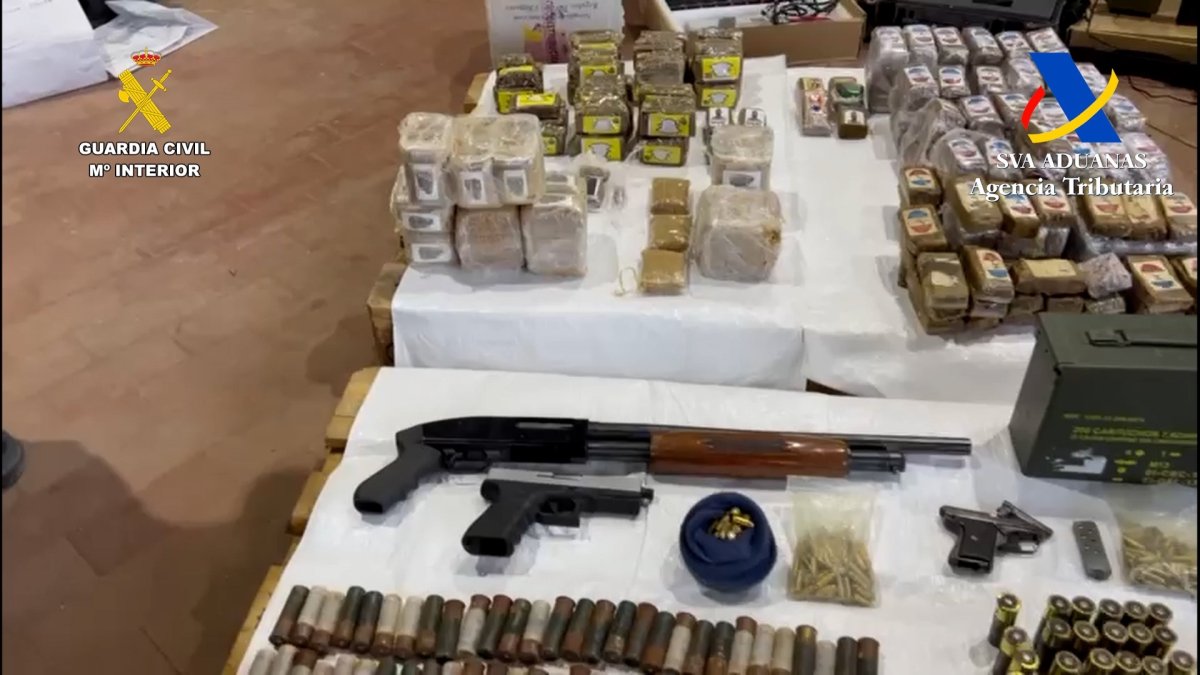 Detenidas 25 personas de una organización criminal por el blanqueo de millones de euros procedentes del narcotráfico