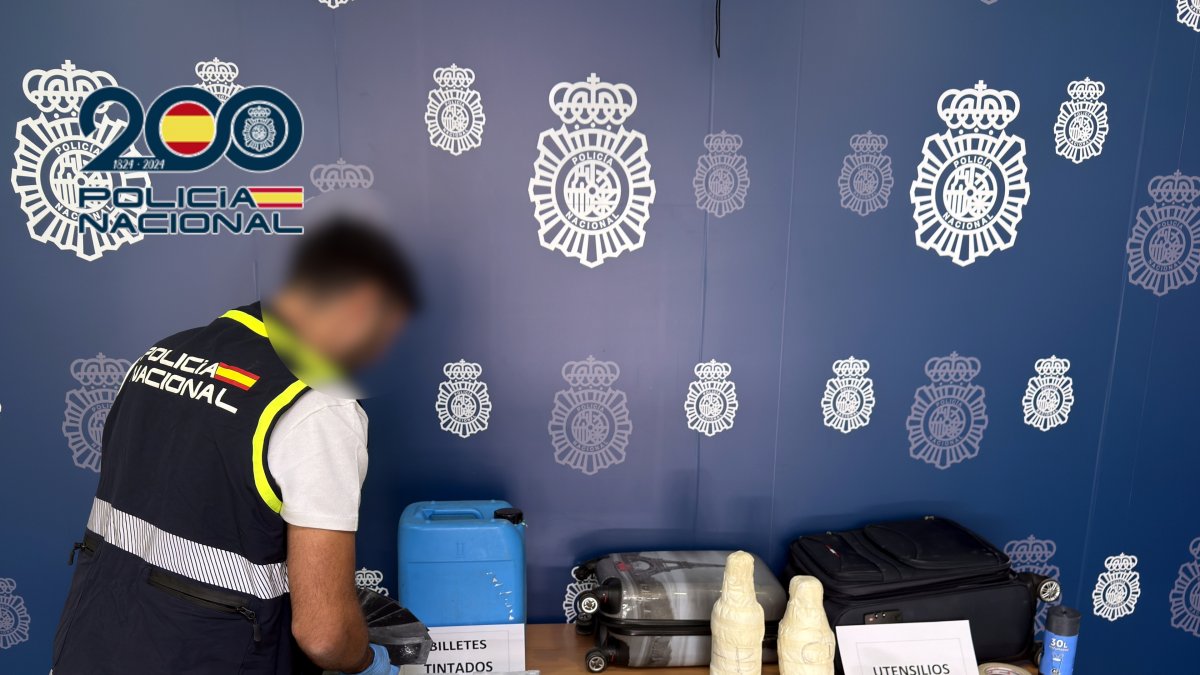 La Policía Nacional de Alicante detiene "in fraganti" a un estafador ...