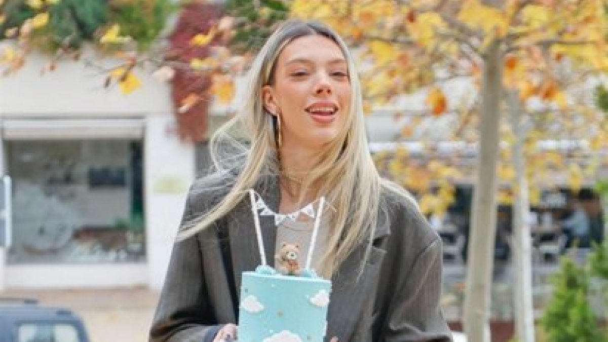 
                Alejandra Rubio deja claro quién es su familia... y quién no
             