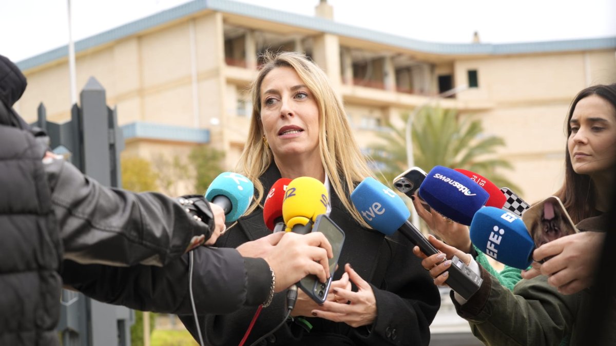 La presidenta del Partido Popular de Extremadura y candidata a la reelección, María Guardiola