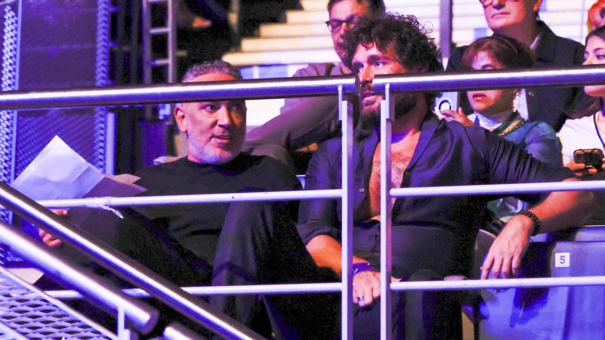 Kiko Hernández y Fran Antón, en el concierto de Pimpinela en Madrid