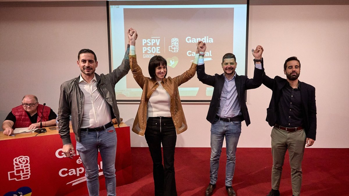 La ministra Diana Morant y el alcalde de Gandia, José Manuel Prieto