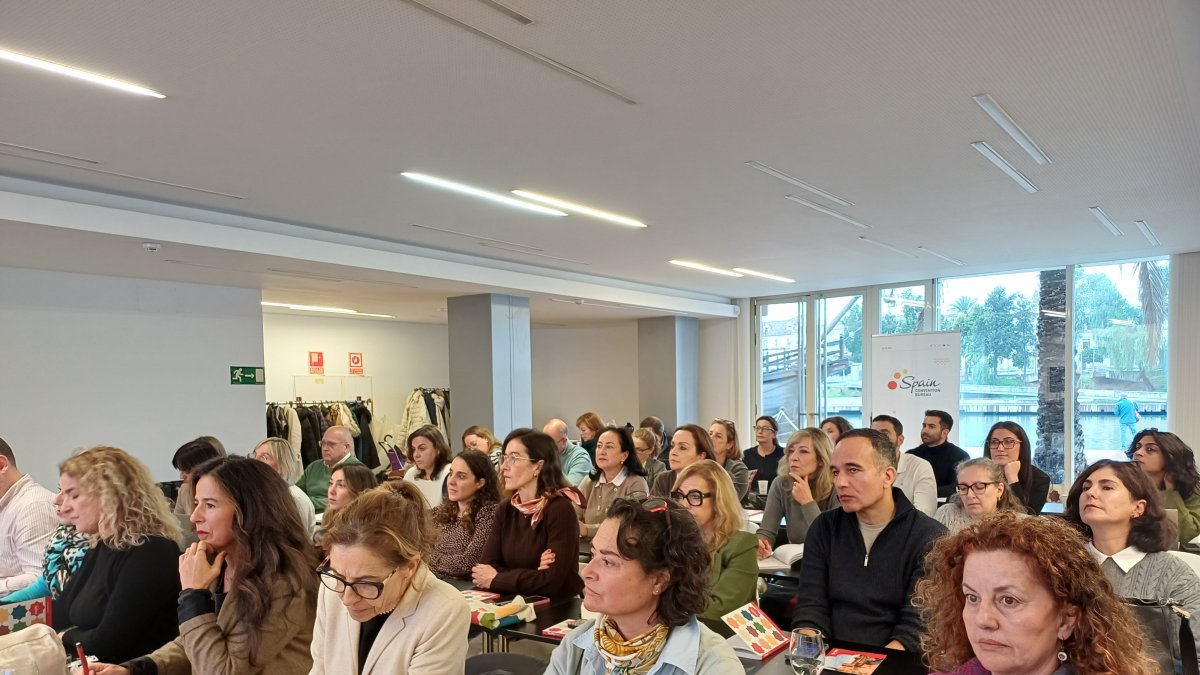 Un momento de las jornadas en las ue participaron representantes de Elche.