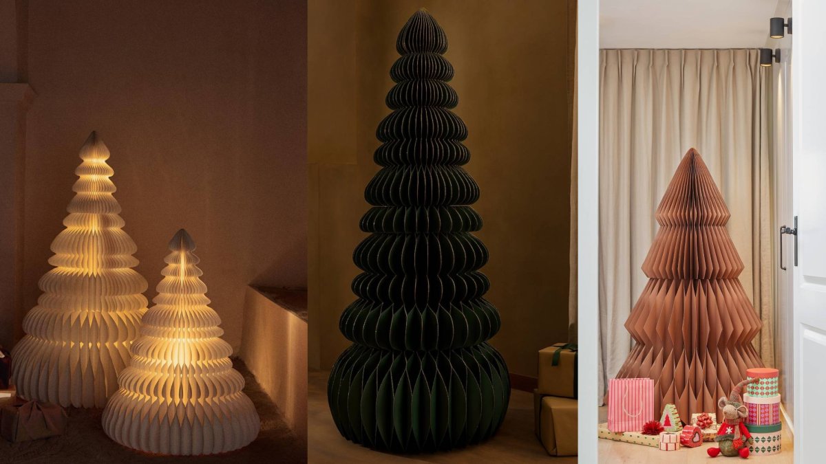 Diferentes versiones del árbol navideño de papel: blanco con luz integrada, verde oscuro escultórico y terracota con regalos, ideales para salones con estética minimalista.