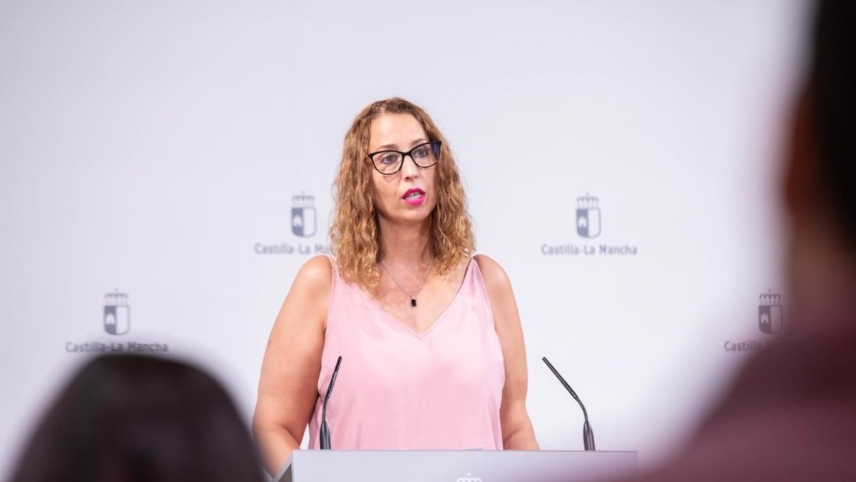 (Foto de ARCHIVO)
La consejera de Igualdad, Sara Simón.
REMITIDA / HANDOUT por JCCM
Fotografía remitida a medios de comunicación exclusivamente para ilustrar la noticia 31/7/2025