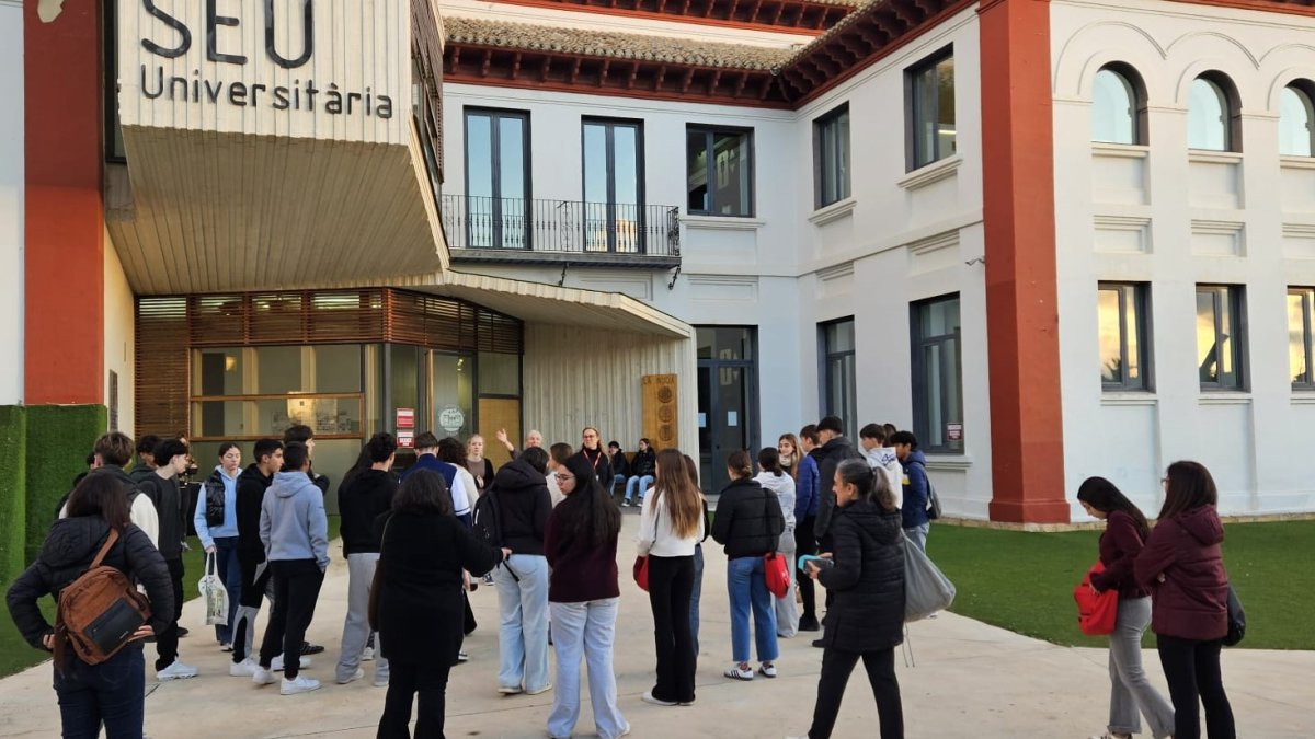 La Nucía, como sede oficial de los exámenes de Cambridge English Exams, acoge a estudiantes de la Marina Baixa.