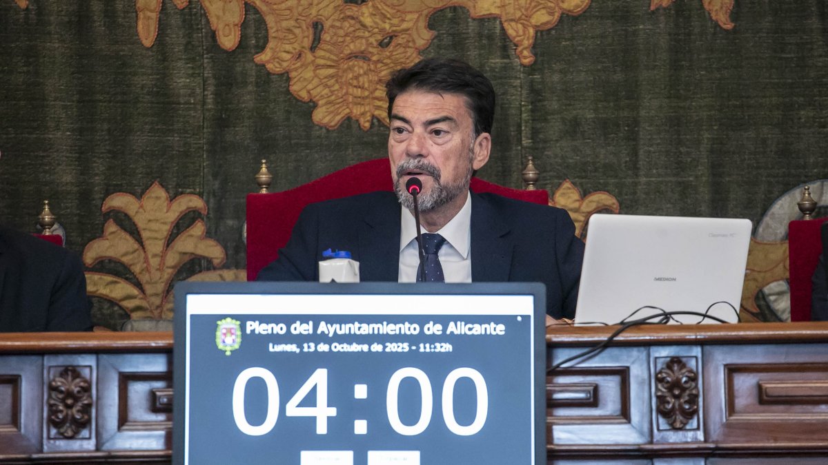 El alcalde de Alicante, Luis Barcala, en una imagen de archivo.