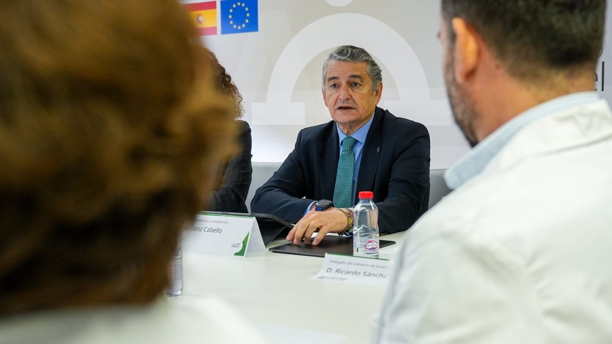 El consejero de Sanidad, Presidencia y Emergencias, Antonio Sanz.