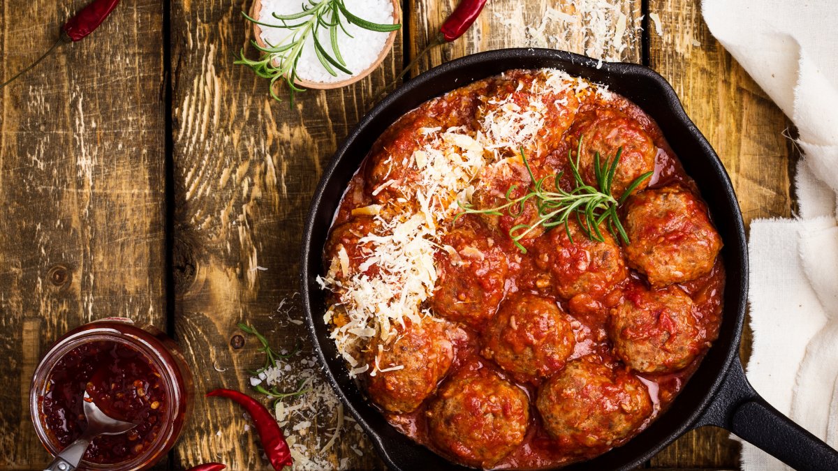 albóndigas caseras en salsa