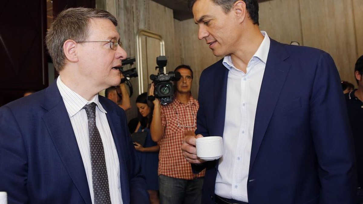 Jordi Sevilla y Pedro Sánchez