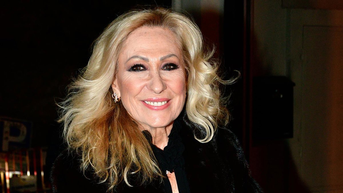 Rosa Benito no quiso saber nada de los lamentos navideños de su ex Amador Mohedano.