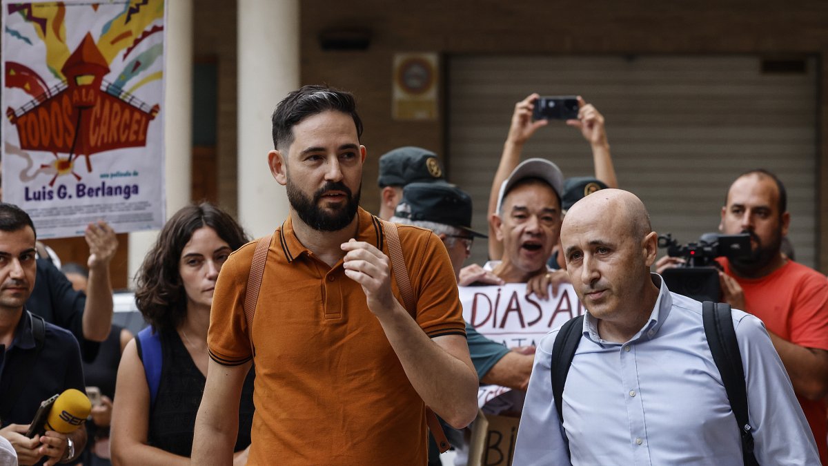 El presidente de la CHJ, Miguel Polo, llega al juzgado de Catarroja a declarar