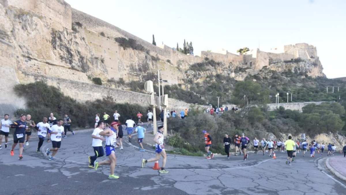 Imagen de la Carrera de los Castillos de Alicante .