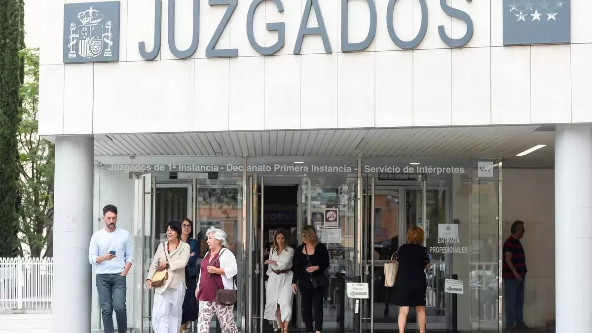 La asesora de Moncloa, Cristina Álvarez, a los los Juzgados de Plaza de Castilla, a 10 de septiembre de 2025, en Madrid