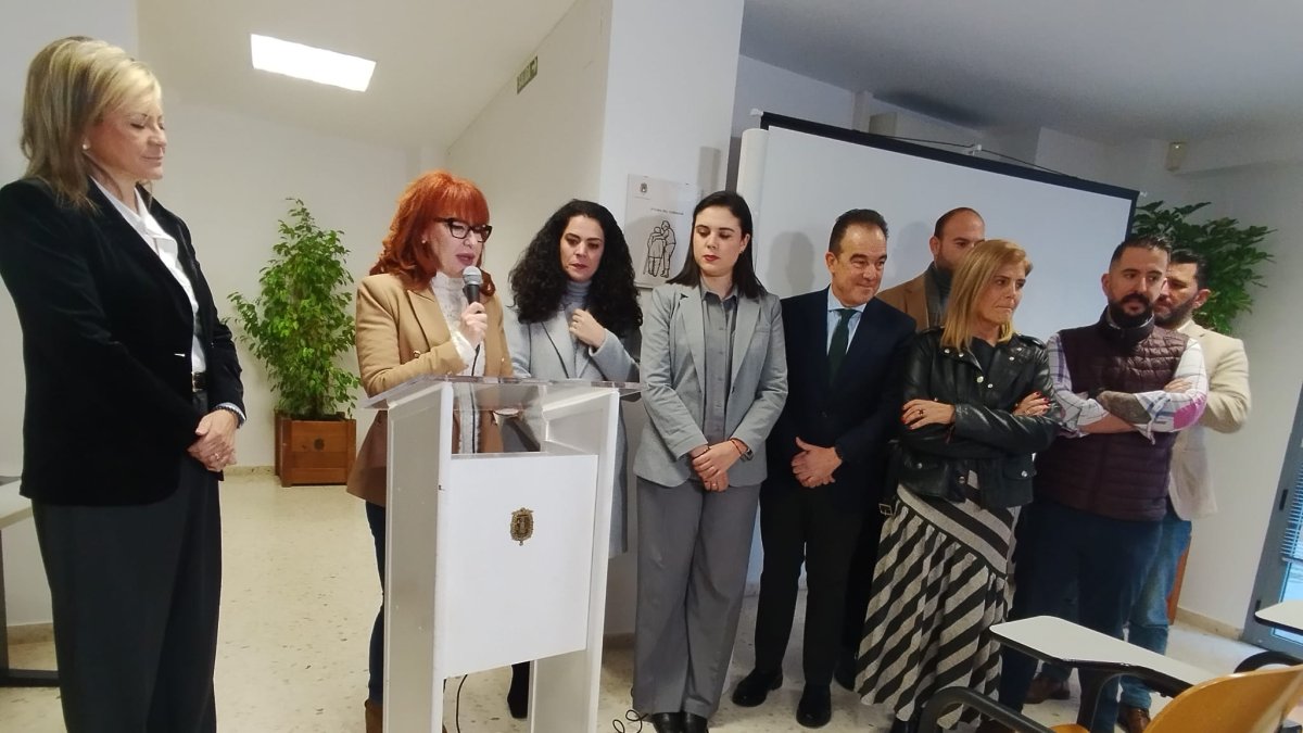 Momento de la inauguración de la Oficina de Atención a las Personas Cuidadoras.
