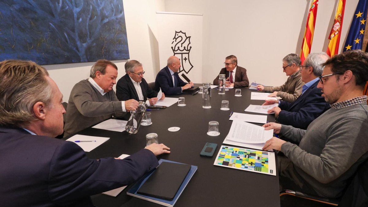 Comisión Mixta Consell-Corts