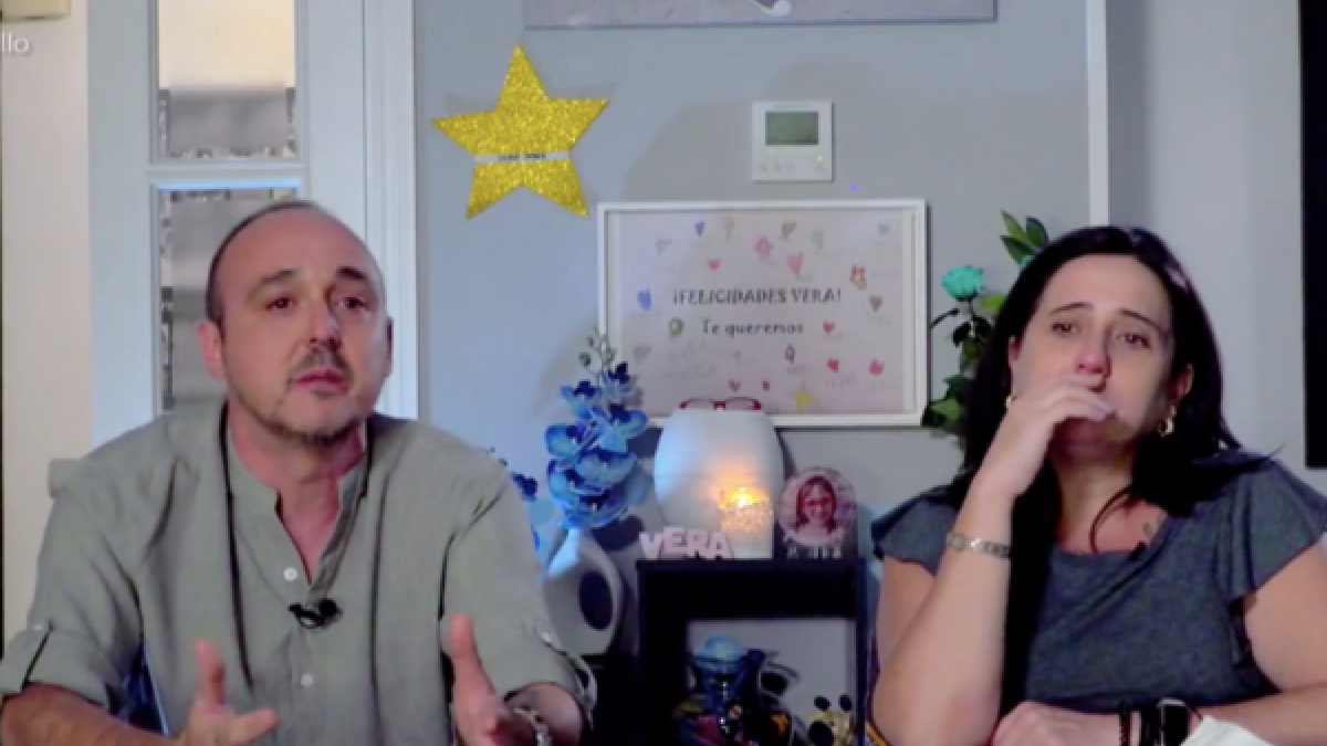 Iván Pérez y Eva Roz, padres de Vera dan su testimonio para Equipo de Investigación